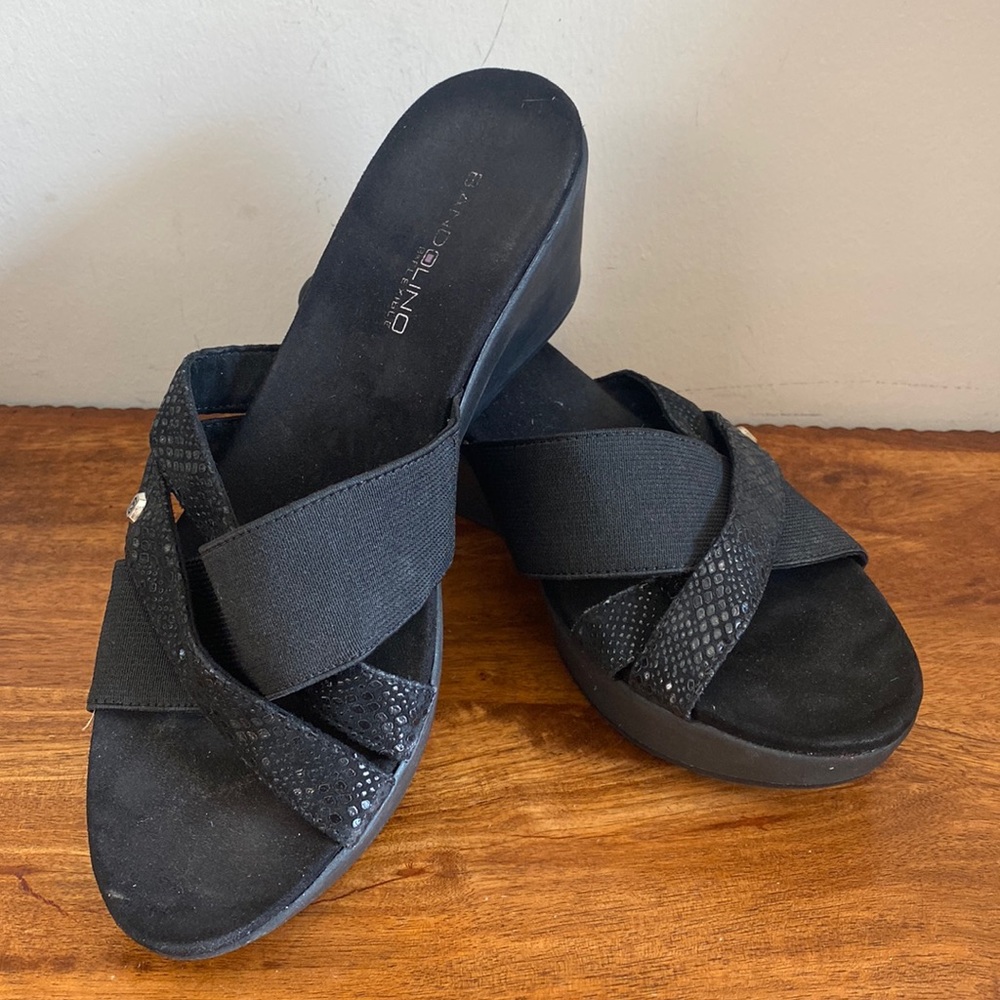 Bandolino B-Flexible Black Donovan Wedge Sandals 8